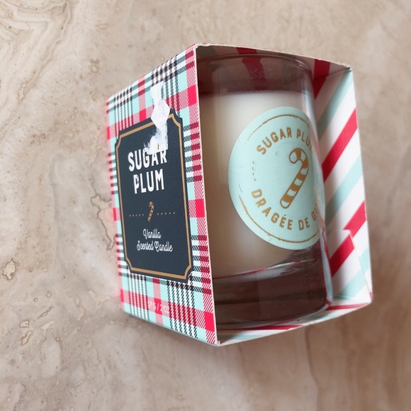 Sugar Plum Candle - Vanilla Creme Brûlée Scent - Picture 2 of 4
